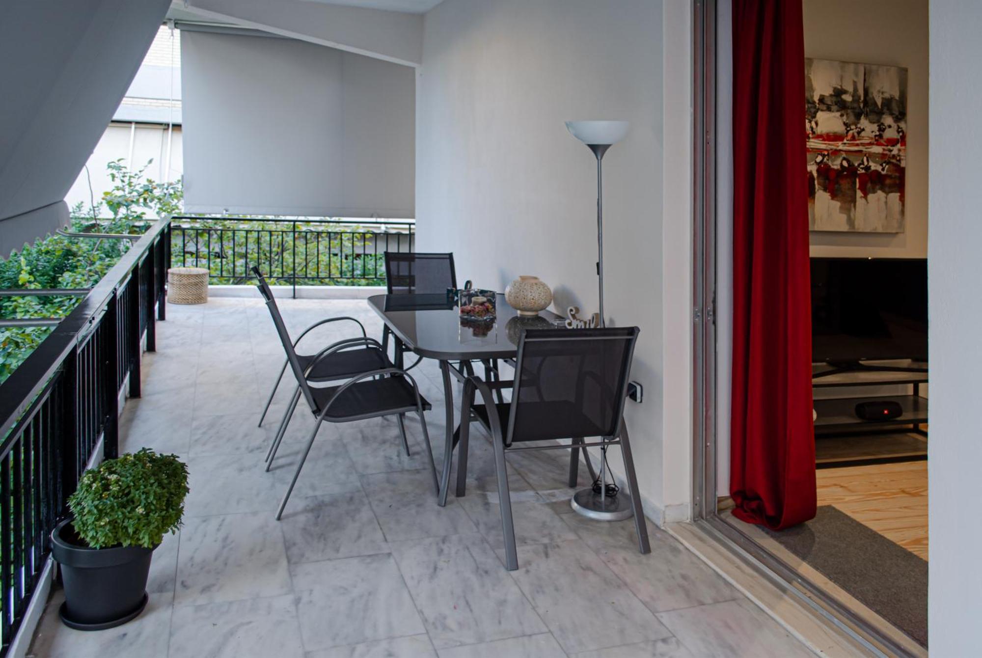 Homey Comfort Apartments Athens Exterior photo